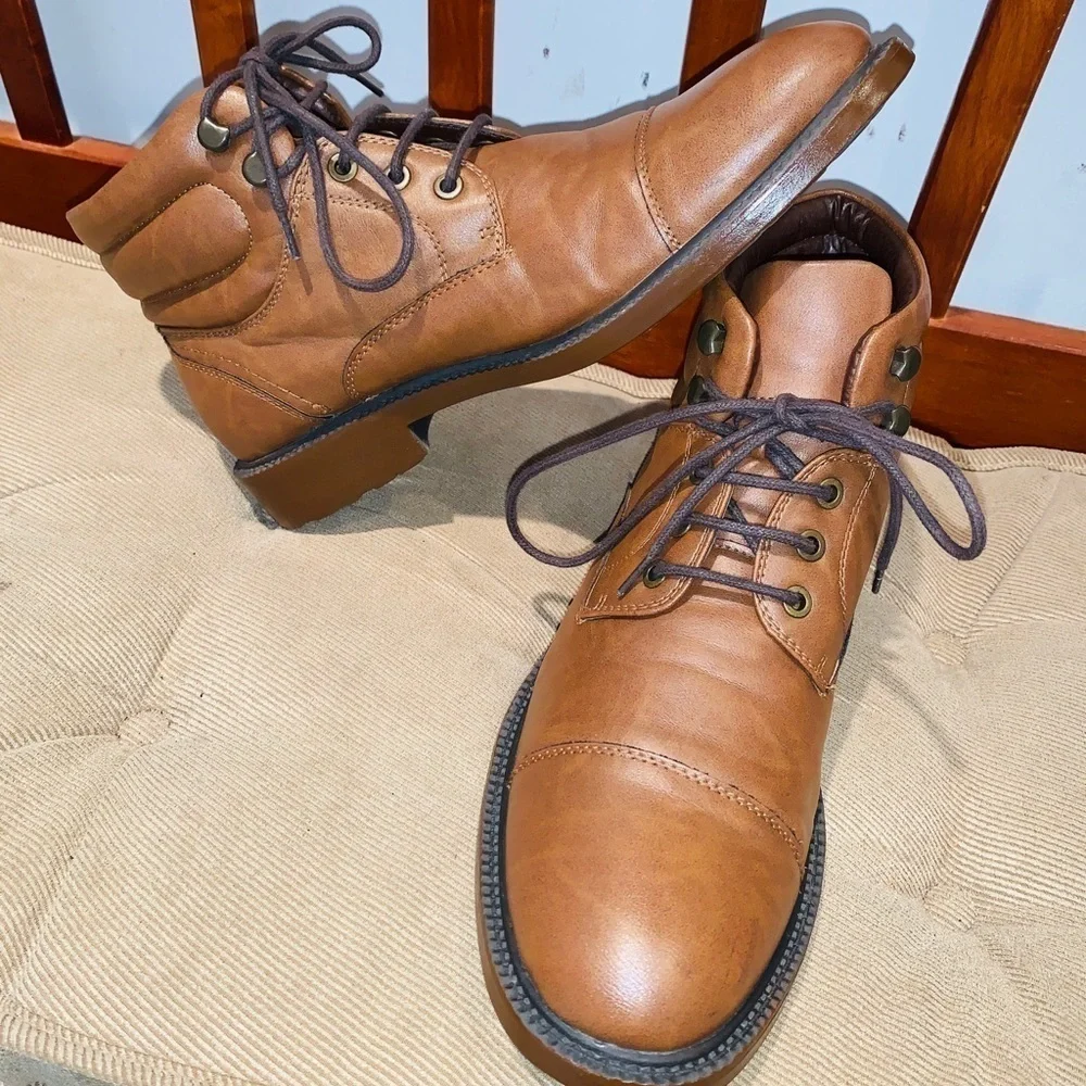 Unlisted By Kenneth Cole Cap Toe Ankle Boot - Picture 8 of 15